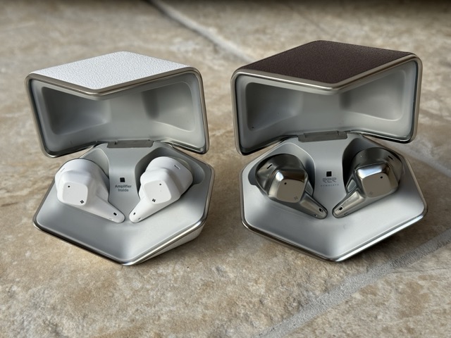 Hifiman Svanar Wireless LE and Wireless Jr